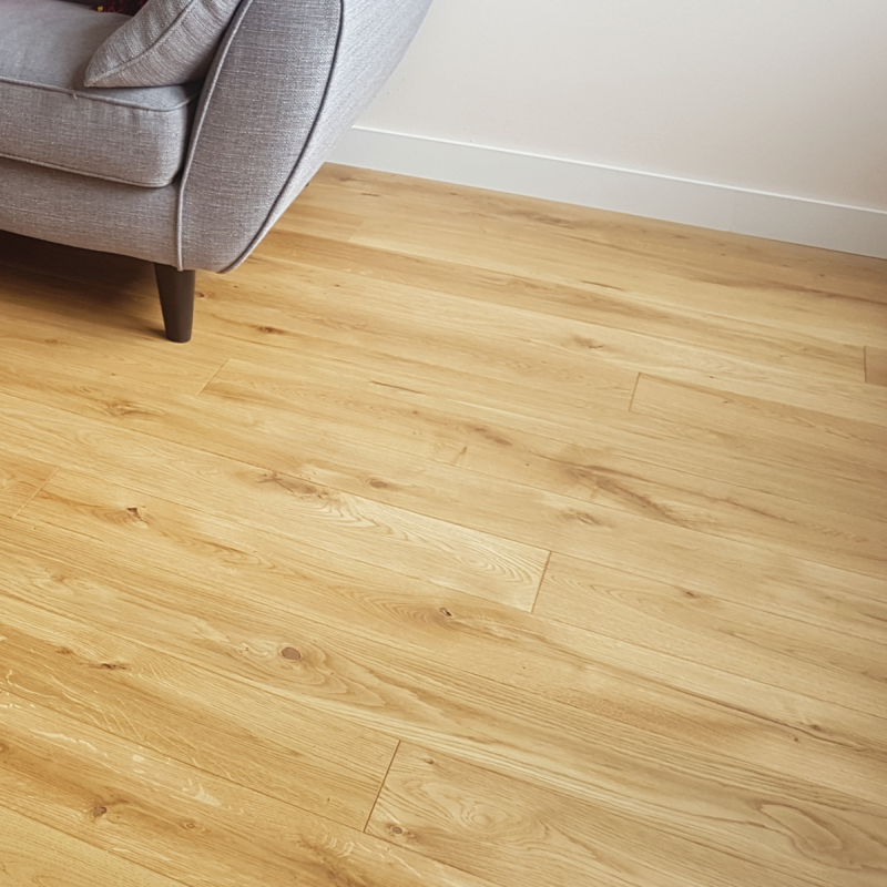 Parquet chêne massif 14X130 mm, PRIMO CITY, rustique/campagne, vernis mat, brossé